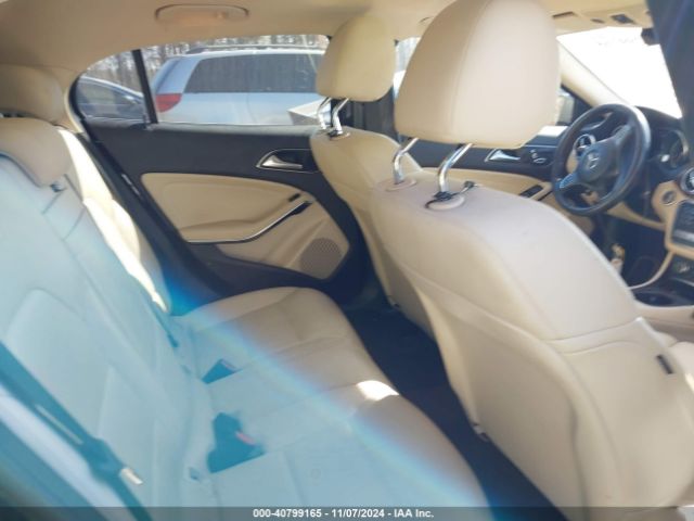 WDCTG4GB4JJ438694 Mercedes-Benz Gla 250 4matic