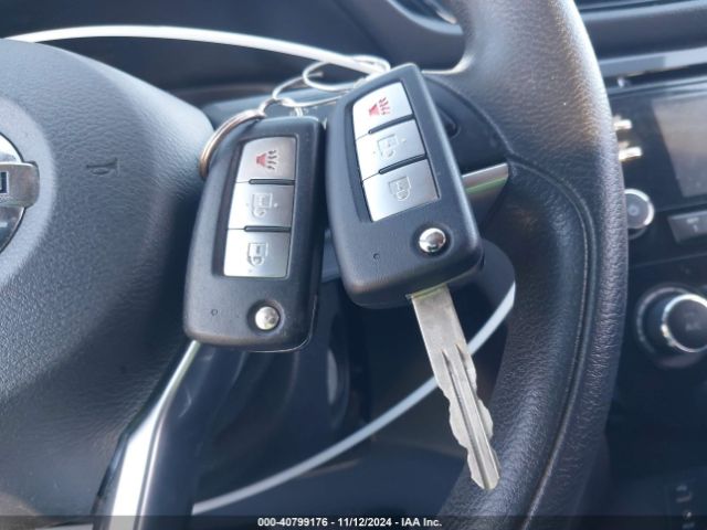 JN1BJ1CP1HW014649 Nissan Rogue Sport S