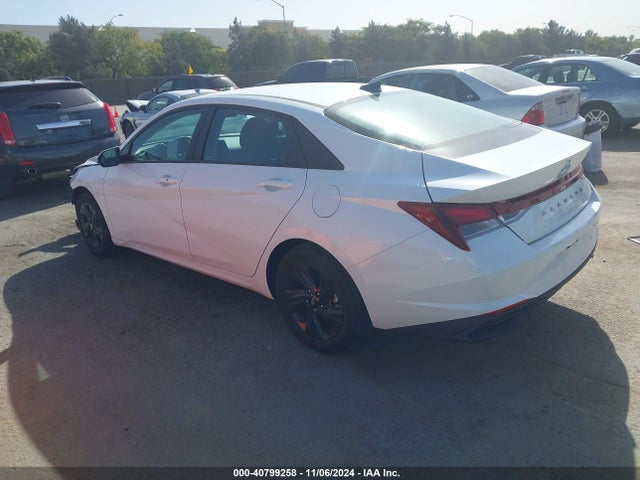 5NPLS4AG4MH042299 Hyundai ELANTRA SEL