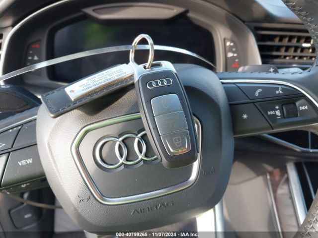 WA1CVAF16KD045583 Audi Q8 55 Premium