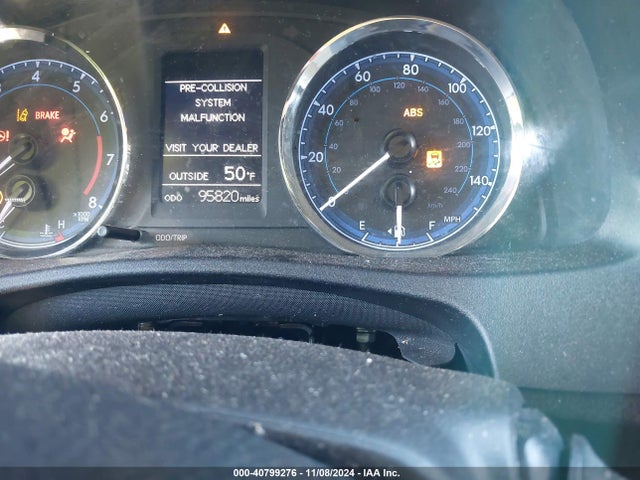 Toyota COROLLA LE 2018 2T1BURHE0JC063169 Image 16