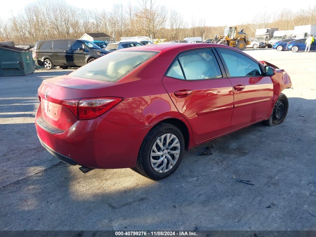 Toyota COROLLA LE 2018 2T1BURHE0JC063169 Image 4