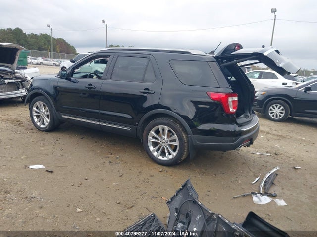 Ford EXPLORER XLT 2018 1FM5K7D82JGA34356 Image 3