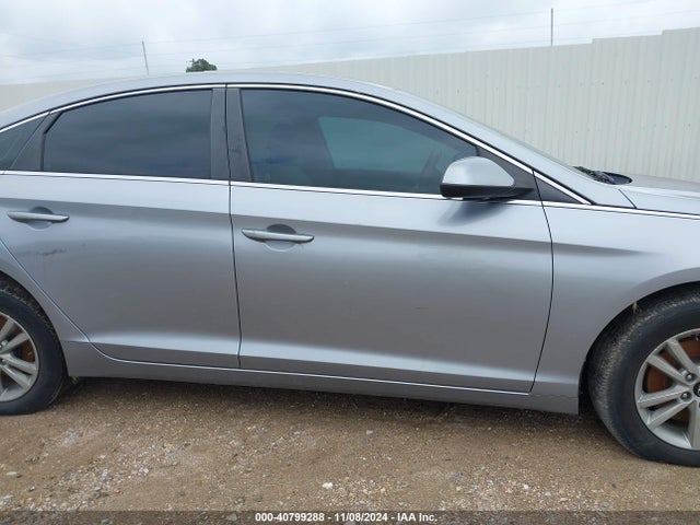 Hyundai SONATA SE 2015 5NPE24AF0FH002787 Image 13