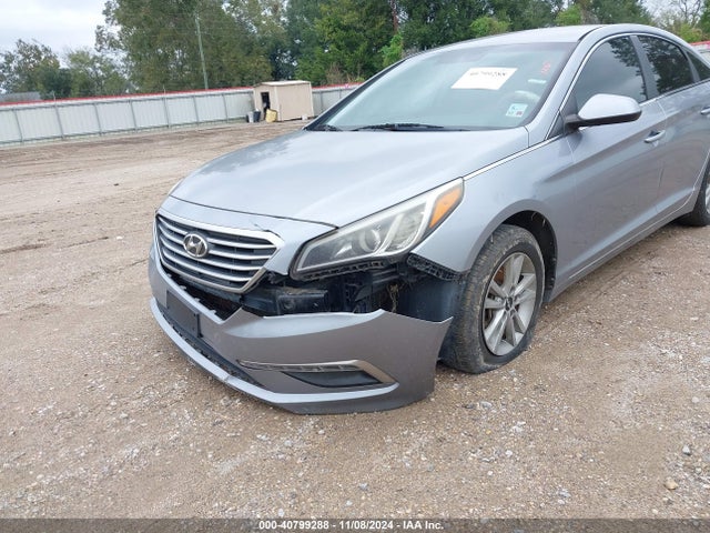 Hyundai SONATA SE 2015 5NPE24AF0FH002787 Image 6