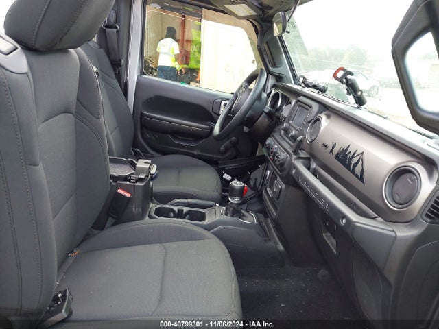 1C4GJXANXMW660063 Jeep Wrangler Sport 4x4