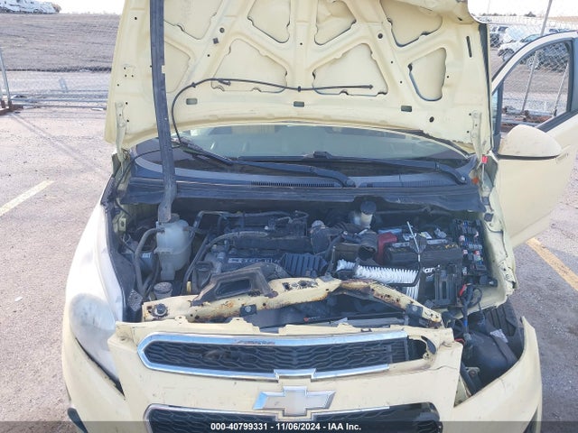 Chevrolet Spark 1lt Cvt 2015 KL8CD6S98FC715849 Image 10
