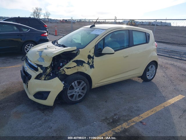 Chevrolet Spark 1lt Cvt 2015 KL8CD6S98FC715849 Image 2