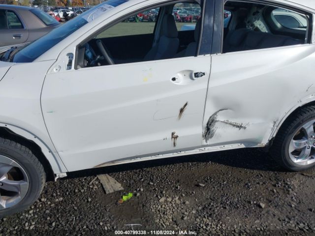 3CZRU6H32NM732996 Honda Hr-v Awd Lx