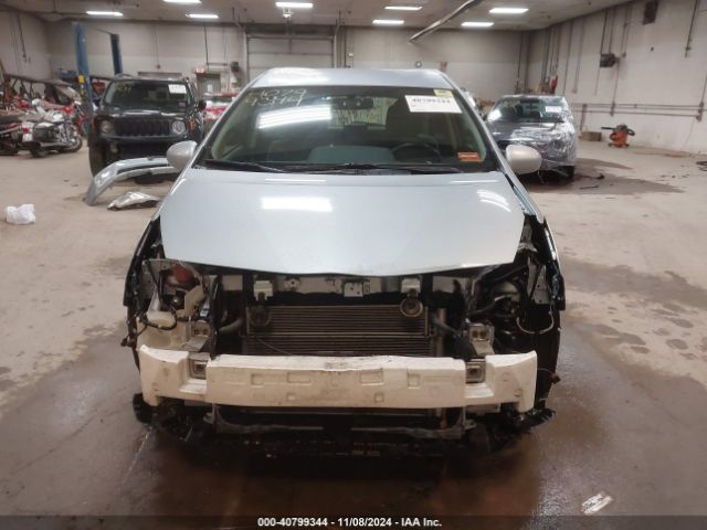 JTDZN3EU3E3353585 Toyota Prius V Three