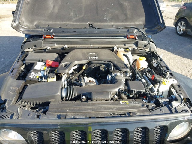 1C4GJXAG1JW139665 Jeep Wrangler Sport S 4x4