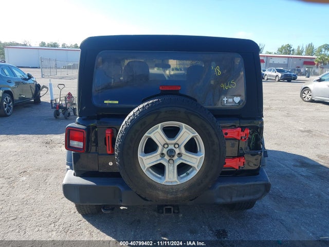 1C4GJXAG1JW139665 Jeep Wrangler Sport S 4x4