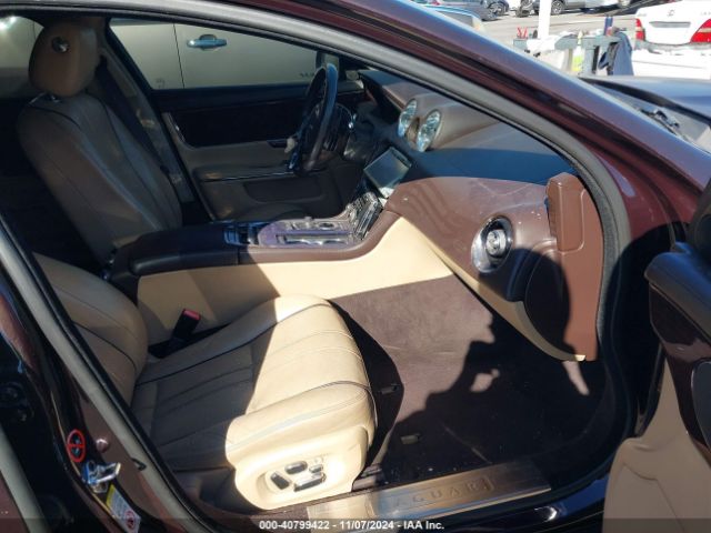 2011 JAGUAR XJ SAJWA1CB8BLV05958 Photo 4