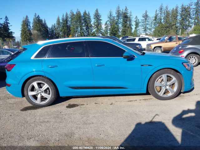 WA1LAAGE5KB005407 Audi E-tron Premium Plus