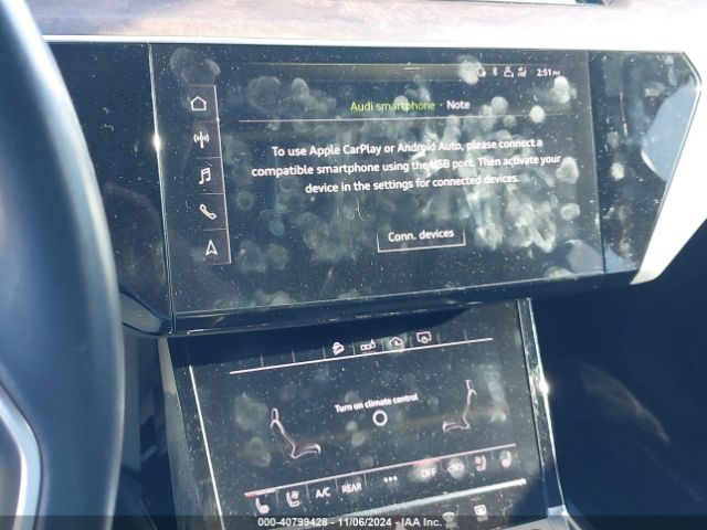WA1LAAGE5KB005407 Audi E-tron Premium Plus