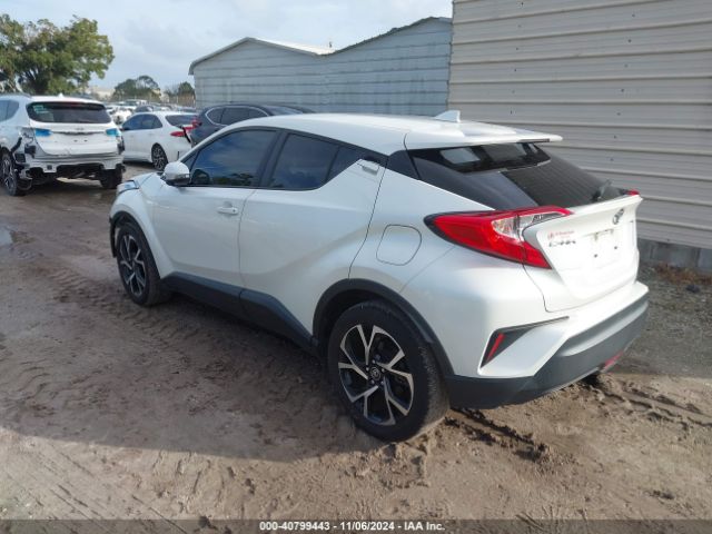 JTNKHMBX3J1010211 Toyota C-hr Xle Premium