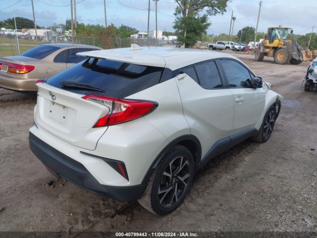 JTNKHMBX3J1010211 Toyota C-hr Xle Premium