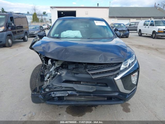 JA4AT4AA0JZ045585 Mitsubishi Eclipse Cross Le