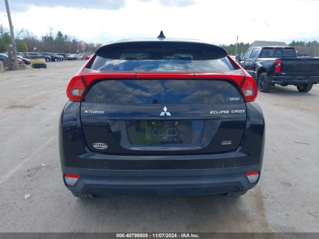 JA4AT4AA0JZ045585 Mitsubishi Eclipse Cross Le