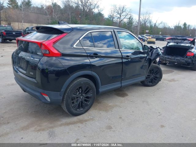 JA4AT4AA0JZ045585 Mitsubishi Eclipse Cross Le