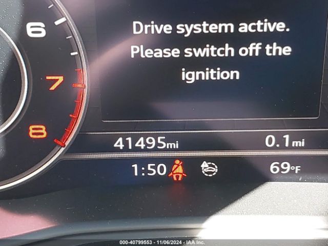 WA1BNAFY8J2212660 Audi Q5 2.0t Premium/2.0t Tech Premium