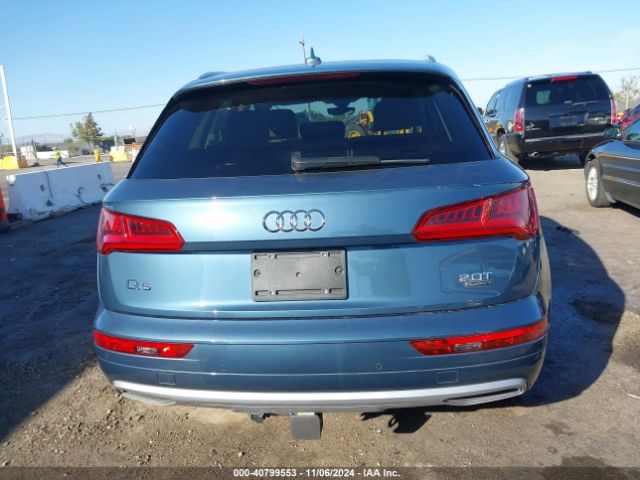 WA1BNAFY8J2212660 Audi Q5 2.0t Premium/2.0t Tech Premium