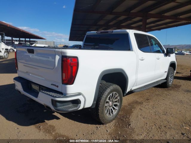 3GTP9EEL5MG117675 GMC Sierra 1500 4wd  Short Box At4