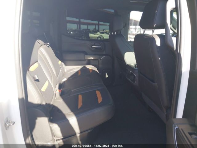 3GTP9EEL5MG117675 GMC Sierra 1500 4wd  Short Box At4