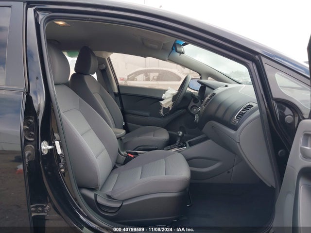 KIA FORTE LX 2017 3KPFK4A70HE066218 Image 5