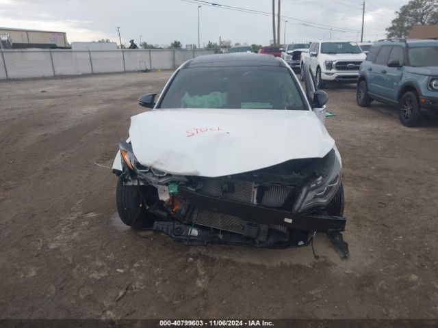 5XXGW4L28LG423364 KIA Optima Sx Turbo