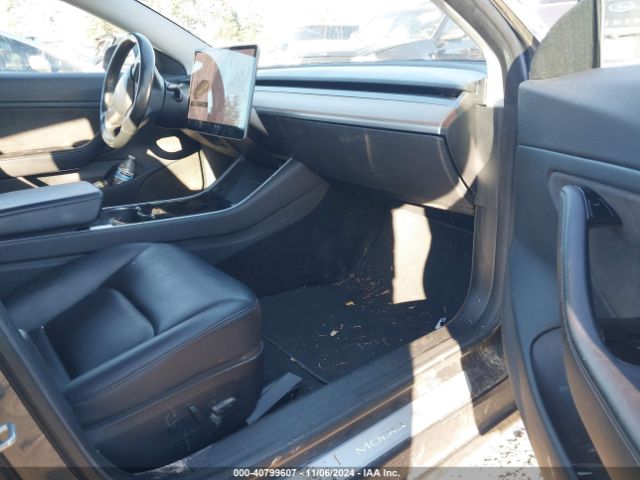 5YJ3E1EA4JF056774 Tesla Model 3 Long Range/mid Range