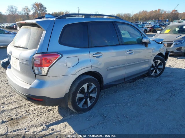 Subaru Forester 2.5i Premium 2018 JF2SJAEC9JH595174 Image 4