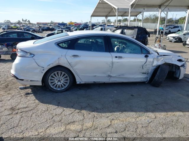 3FA6P0PU0GR384716 Ford Fusion Energi Se Luxury
