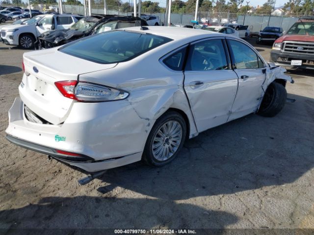 3FA6P0PU0GR384716 Ford Fusion Energi Se Luxury