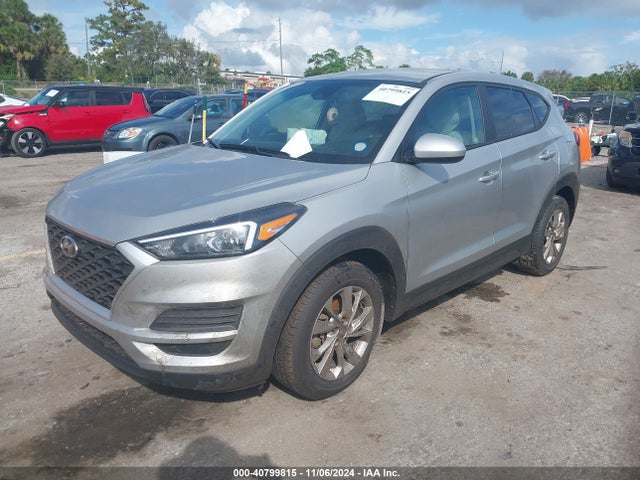 Hyundai TUCSON SE 2020 KM8J23A49LU242506 Image 2