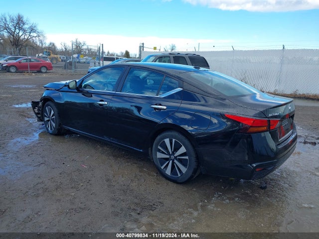 1N4BL4DV1MN335585 Nissan Altima Sv Fwd