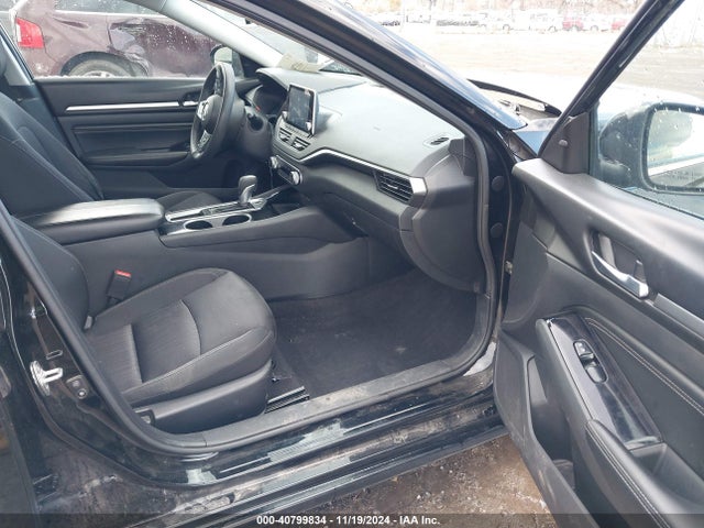 1N4BL4DV1MN335585 Nissan Altima Sv Fwd