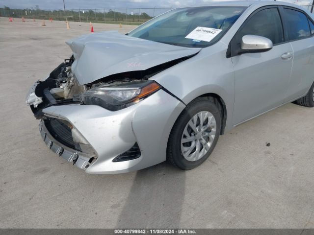 5YFBURHE1HP621136 Toyota COROLLA LE