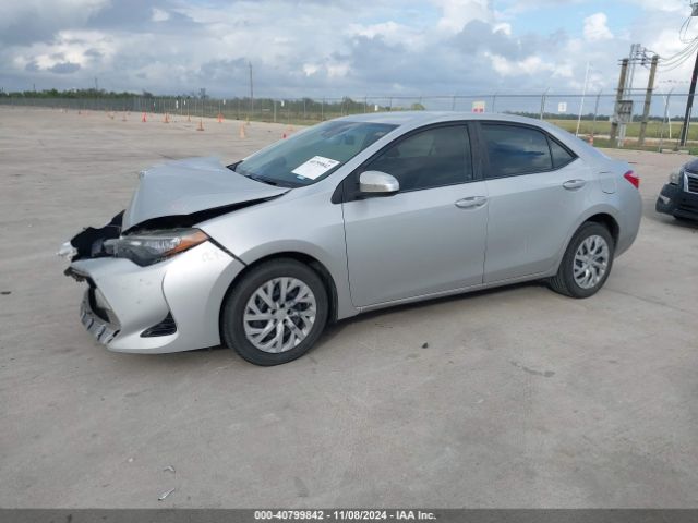 5YFBURHE1HP621136 Toyota COROLLA LE