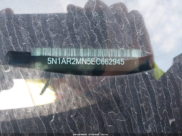 Nissan 2014 2014 5N1AR2MN5EC662945 Image 9