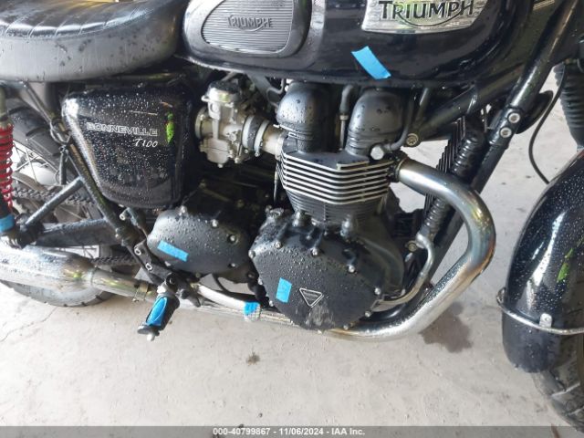 2013 TRIUMPH MOTORCYCLE BONNEVILLE SMT910K19DT565914 Photo 7