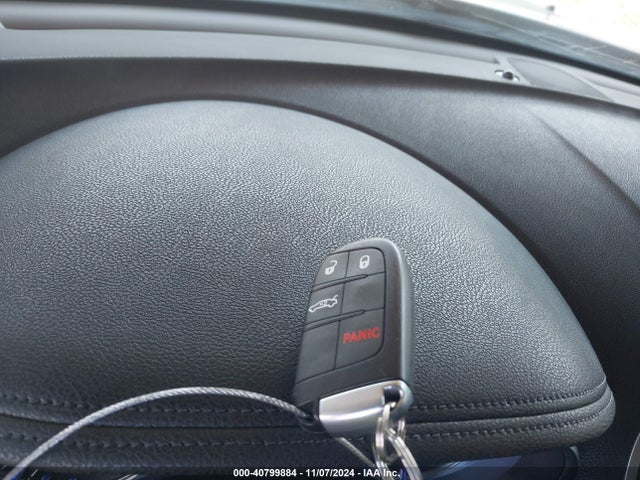 2C3CCAAG2KH502937 Chrysler 300 Touring