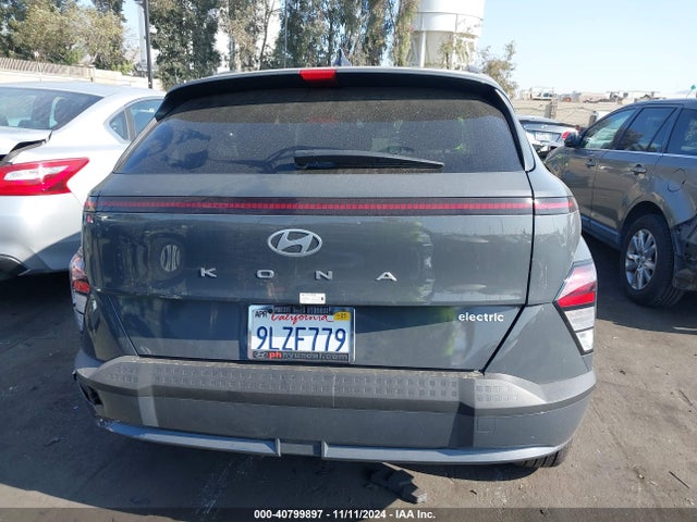 KM8HC3A65RU011818 Hyundai Kona Electric Sel