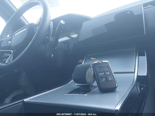 SALYJ2EX3SA392513 Land Rover Range Rover Velar P250 S