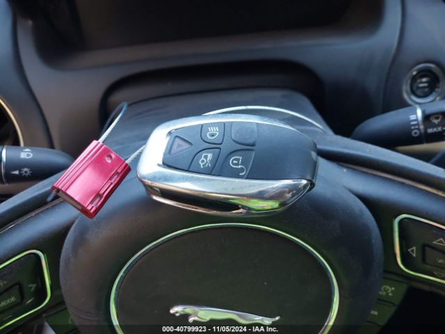 2012 JAGUAR XJ SAJWA2GB5CLV32228 Photo 10