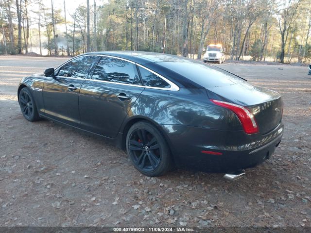 2012 JAGUAR XJ SAJWA2GB5CLV32228 Photo 2