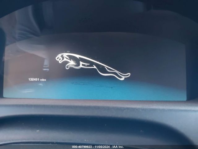 2012 JAGUAR XJ SAJWA2GB5CLV32228 Photo 6