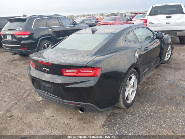 1G1FB1RS2H0117520 Chevrolet Camaro 1lt