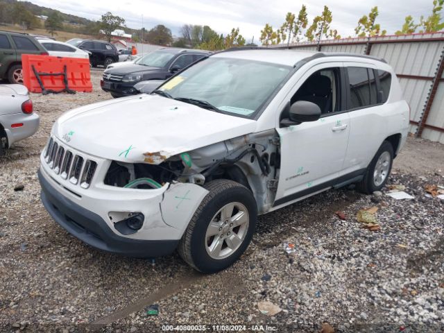 1C4NJCBB9GD574568 Jeep Compass Sport