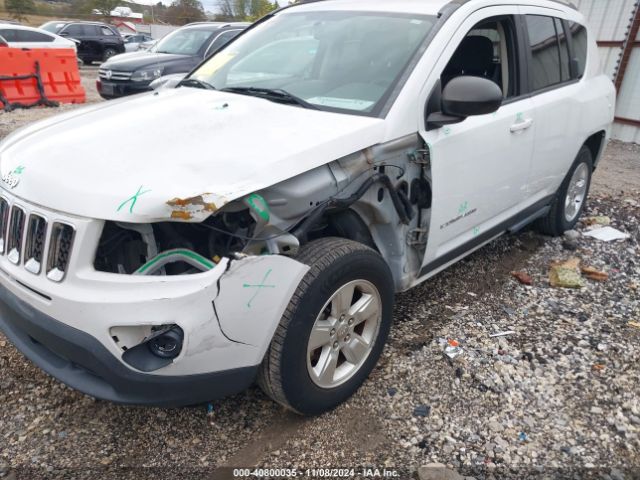 1C4NJCBB9GD574568 Jeep Compass Sport